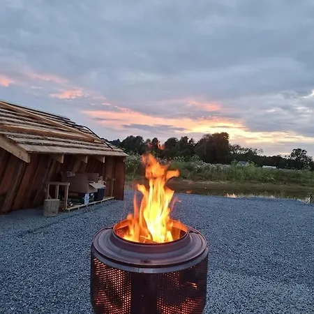 Taet Pa Adal Vejle