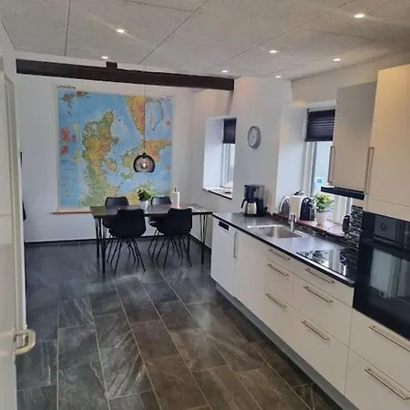 Apartment Taet Pa Adal *
